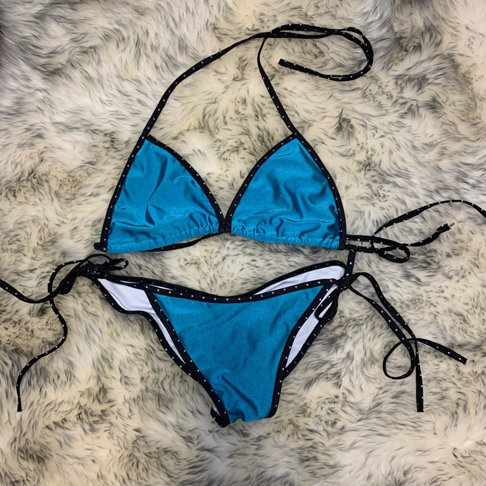 Blue triangle bathing suit set size medium
